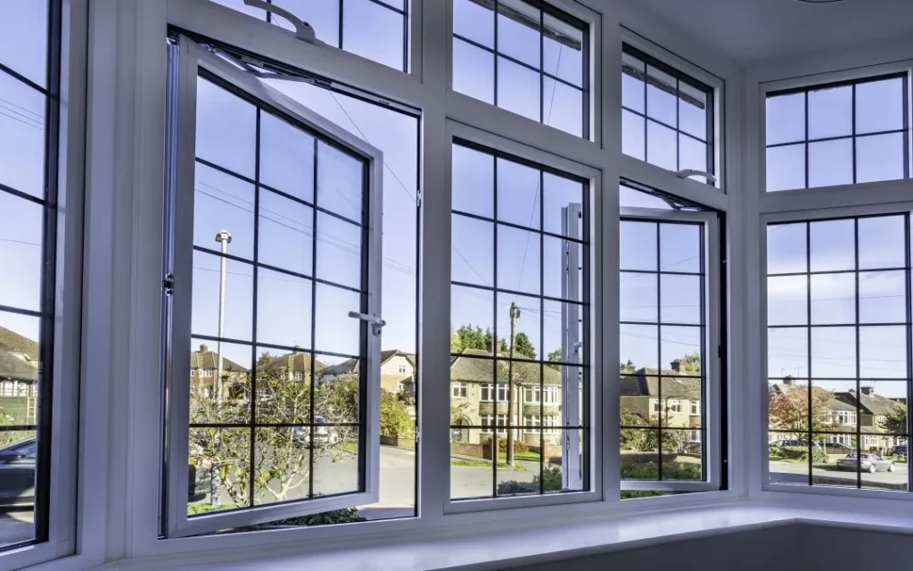 ALUMINUIM WINDOW